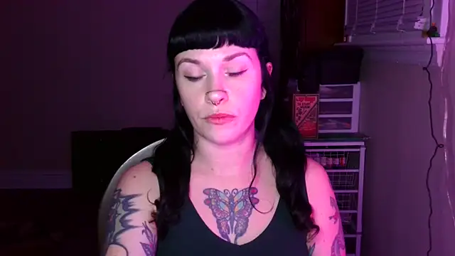Marcelinegoddess online show from February 2026 04:22:02 AM