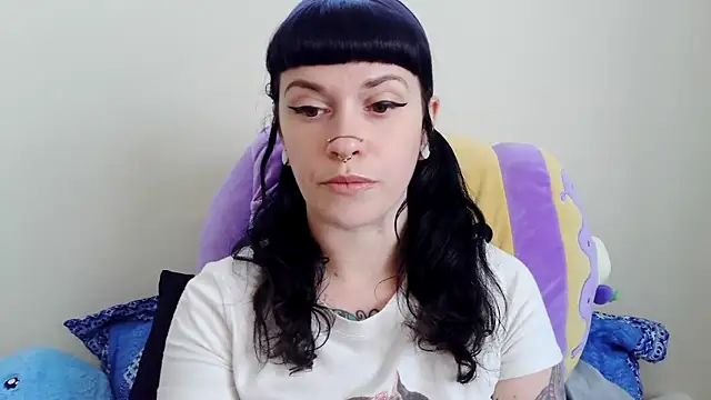Marcelinegoddess online show from March 2026 04:23:01 PM