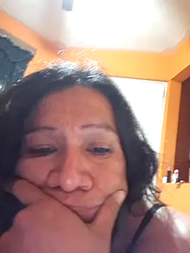 Snapshot of miicheele32 chatting on November 2025 11:34:02 AM miicheele32 online show from November 2025 11:34:02 AM