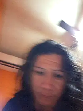 Snapshot of miicheele32 chatting on November 2025 08:00:02 AM miicheele32 online show from November 2025 08:00:02 AM