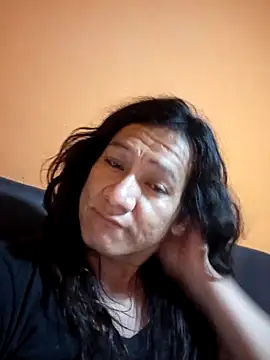 Snapshot of miicheele32 chatting on November 2025 09:31:01 AM miicheele32 online show from November 2025 09:31:01 AM