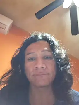 Snapshot of miicheele32 chatting on December 2025 08:01:02 AM miicheele32 online show from December 2025 08:01:02 AM