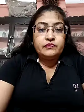 Snapshot of LAVERNIYA_ chatting on December 2024 01:41:02 PM LAVERNIYA online show from December 2024 01:41:02 PM