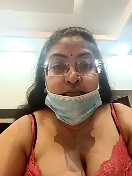 Snapshot of LAVERNIYA_ chatting on January 2025 01:31:02 AM LAVERNIYA online show from January 2025 01:31:02 AM