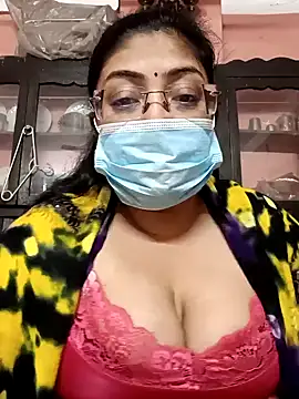 Snapshot of LAVERNIYA_ chatting on January 2025 07:00:02 PM LAVERNIYA online show from January 2025 07:00:02 PM