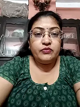 Snapshot of LAVERNIYA_ chatting on January 2025 01:48:01 PM LAVERNIYA online show from January 2025 01:48:01 PM