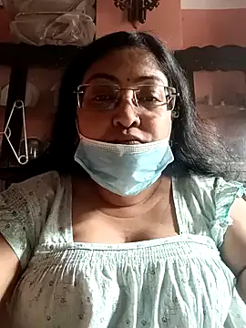 Snapshot of LAVERNIYA_ chatting on January 2025 08:47:02 AM LAVERNIYA online show from January 2025 08:47:02 AM