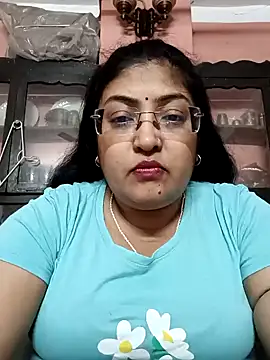 Snapshot of LAVERNIYA_ chatting on January 2025 11:24:01 AM LAVERNIYA online show from January 2025 11:24:01 AM