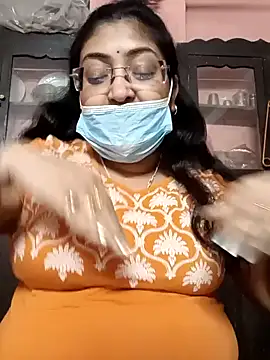 Snapshot of LAVERNIYA_ chatting on January 2025 01:24:02 PM LAVERNIYA online show from January 2025 01:24:02 PM