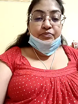 Snapshot of LAVERNIYA_ chatting on January 2025 11:00:02 AM LAVERNIYA online show from January 2025 11:00:02 AM