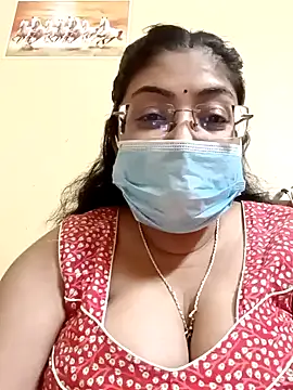 Snapshot of LAVERNIYA_ chatting on February 2025 12:16:02 PM LAVERNIYA online show from February 2025 12:16:02 PM