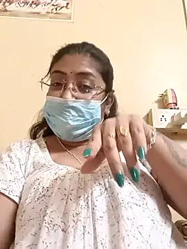 Snapshot of LAVERNIYA_ chatting on February 2025 10:26:01 AM LAVERNIYA online show from February 2025 10:26:01 AM