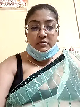 Snapshot of LAVERNIYA_ chatting on March 2025 11:18:01 AM LAVERNIYA online show from March 2025 11:18:01 AM