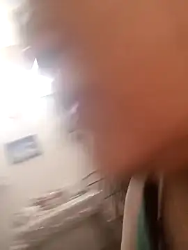 Snapshot of LAVERNIYA_ chatting on September 2025 06:46:01 AM LAVERNIYA online show from September 2025 06:46:01 AM