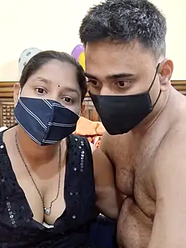 IND COUPLE1 online show from February 2025 01:33:01 PM