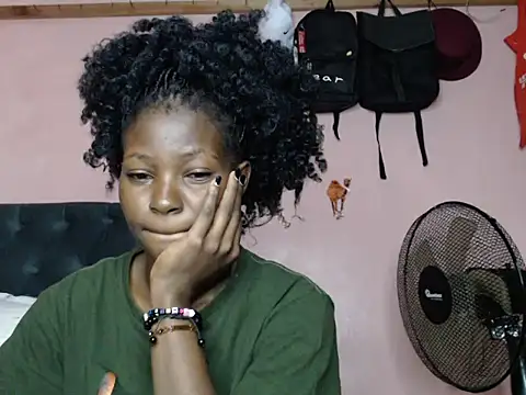 TrishaKalid online show from January 2025 08:43:01 AM