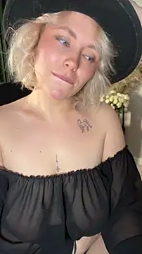 Charming Daphny online show from April 2026 08:42:01 AM