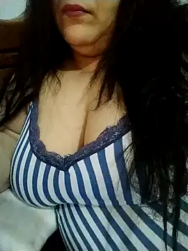 DALO3A85 online show from April 2026 09:19:01 PM