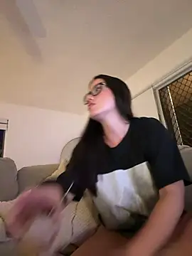 Snapshot of summermc_xx chatting on March 2025 09:48:02 AM summermc xx online show from March 2025 09:48:02 AM