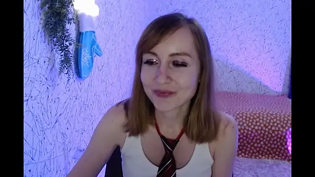 Snapshot of Athena_Richards chatting on February 2025 03:09:01 PM Athena Richards online show from February 2025 03:09:01 PM