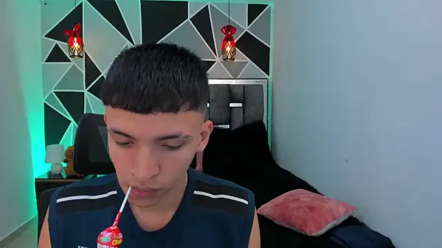 Juan Nd Steven online show from May 2026 11:43:02 PM