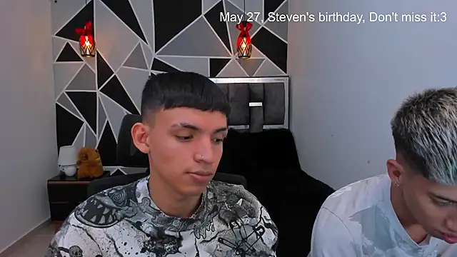 Juan Nd Steven online show from May 2026 11:02:02 PM