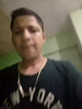 Snapshot of Alonsomadeira chatting on February 2026 05:37:01 AM Alonsomadeira online show from February 2026 05:37:01 AM