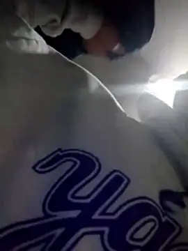 Snapshot of Alonsomadeira chatting on March 2026 11:07:02 AM Alonsomadeira online show from March 2026 11:07:02 AM