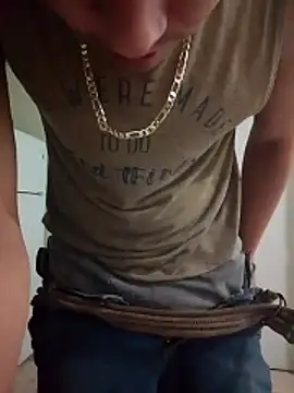 Snapshot of Alonsomadeira chatting on March 2026 05:45:02 AM Alonsomadeira online show from March 2026 05:45:02 AM