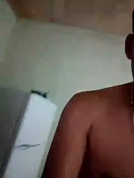 Snapshot of Alonsomadeira chatting on March 2026 03:33:01 AM Alonsomadeira online show from March 2026 03:33:01 AM