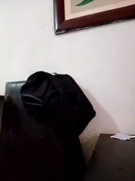 Snapshot of Alonsomadeira chatting on March 2026 05:40:01 PM Alonsomadeira online show from March 2026 05:40:01 PM