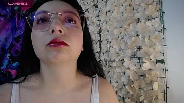 Snapshot of barbarablade chatting on March 2026 07:08:02 PM barbarablade online show from March 2026 07:08:02 PM