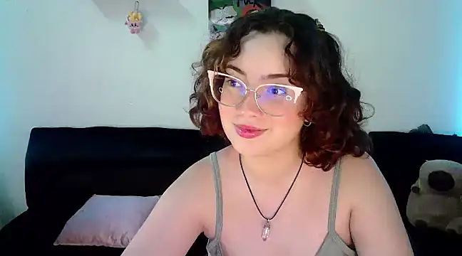 Snapshot of AndrewAnndCherry chatting on January 2025 12:55:01 AM AndrewAnndCherry online show from January 2025 12:55:01 AM