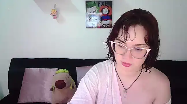 Snapshot of AndrewAnndCherry chatting on January 2025 01:35:01 AM AndrewAnndCherry online show from January 2025 01:35:01 AM