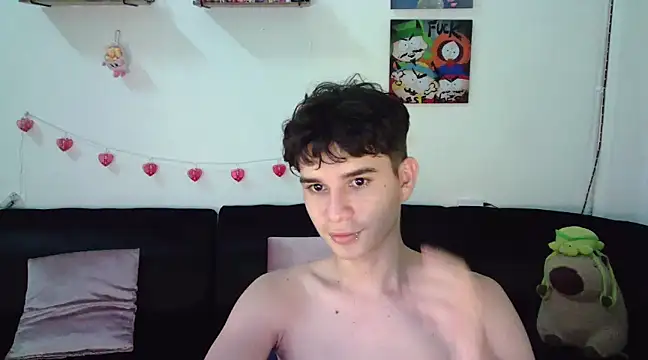 Snapshot of AndrewAnndCherry chatting on February 2025 12:53:02 AM AndrewAnndCherry online show from February 2025 12:53:02 AM