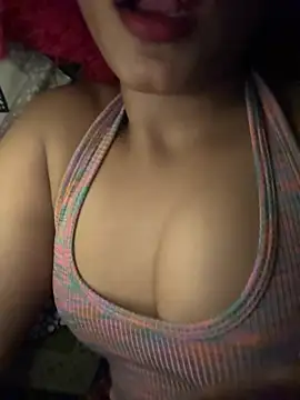 Snapshot of Hot_Goldengirl chatting on June 2026 08:22:02 PM Hot Goldengirl online show from June 2026 08:22:02 PM