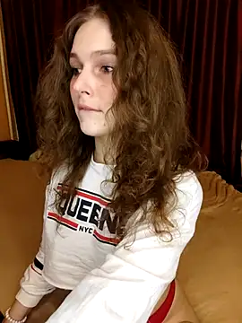 Snapshot of Jenna_Sativa chatting on December 2024 01:42:02 PM Jenna Sativa online show from December 2024 01:42:02 PM