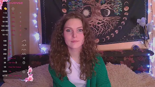 Snapshot of Jenna_Sativa chatting on February 2025 01:51:01 PM Jenna Sativa online show from February 2025 01:51:01 PM