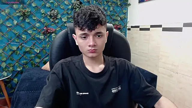 Waturox online show from January 2025 07:37:01 PM