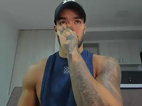 Alexander Martines online show from May 2026 12:48:02 AM