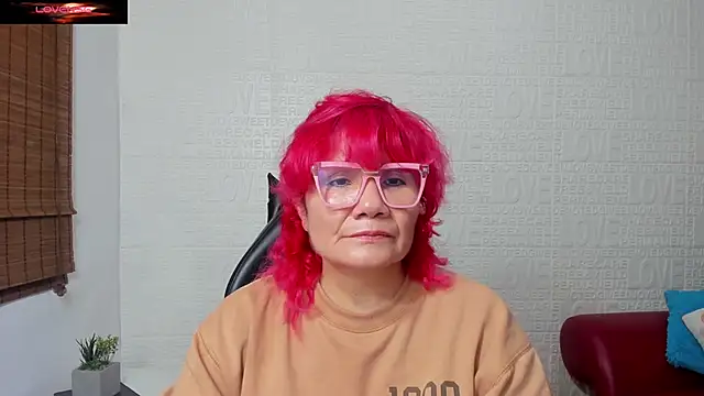 Snapshot of Salomeediaz_ chatting on February 2025 09:06:01 PM Salomeediaz online show from February 2025 09:06:01 PM