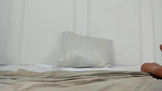 Mariapettit online show from January 2025 12:09:01 PM