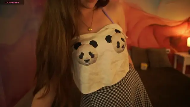 Snapshot of PamelaXX_ chatting on October 2025 10:32:02 PM PamelaXX online show from October 2025 10:32:02 PM