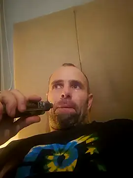 Snapshot of Dorset8360 chatting on December 2024 07:57:02 PM Dorset8360 online show from December 2024 07:57:02 PM