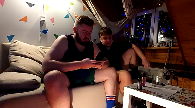 Snapshot of BSDG_POL chatting on January 2025 08:39:01 PM BSDG POL online show from January 2025 08:39:01 PM