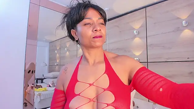 martina touss online show from November 2025 11:56:02 AM