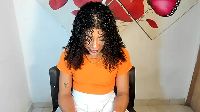 Snapshot of naomiwildburn chatting on June 2026 12:16:01 AM naomiwildburn online show from June 2026 12:16:01 AM