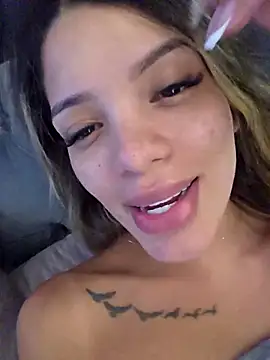 Snapshot of Ameliadickens chatting on November 2025 08:10:01 PM Ameliadickens online show from November 2025 08:10:01 PM