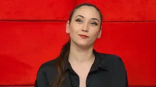 AliceMunro online show from January 2025 05:08:01 AM