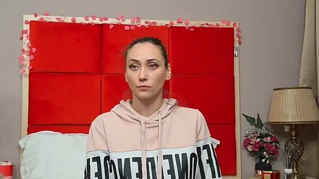 AliceMunro online show from March 2025 08:53:02 PM